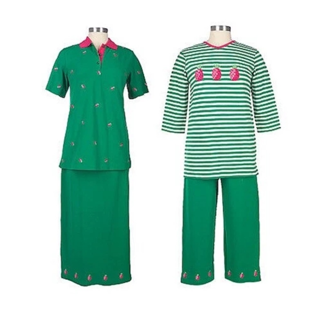 NWT- Quacker Factory 4-Piece Set Green Embellished with Pineapple- Women’s Large